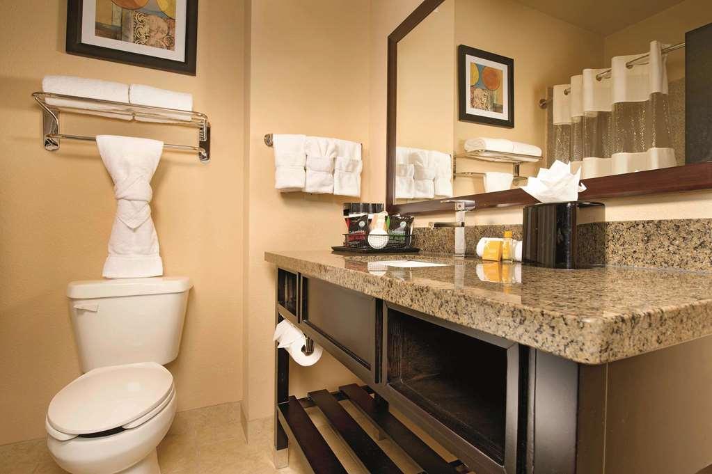 La Quinta By Wyndham Denton - University Drive Номер фото