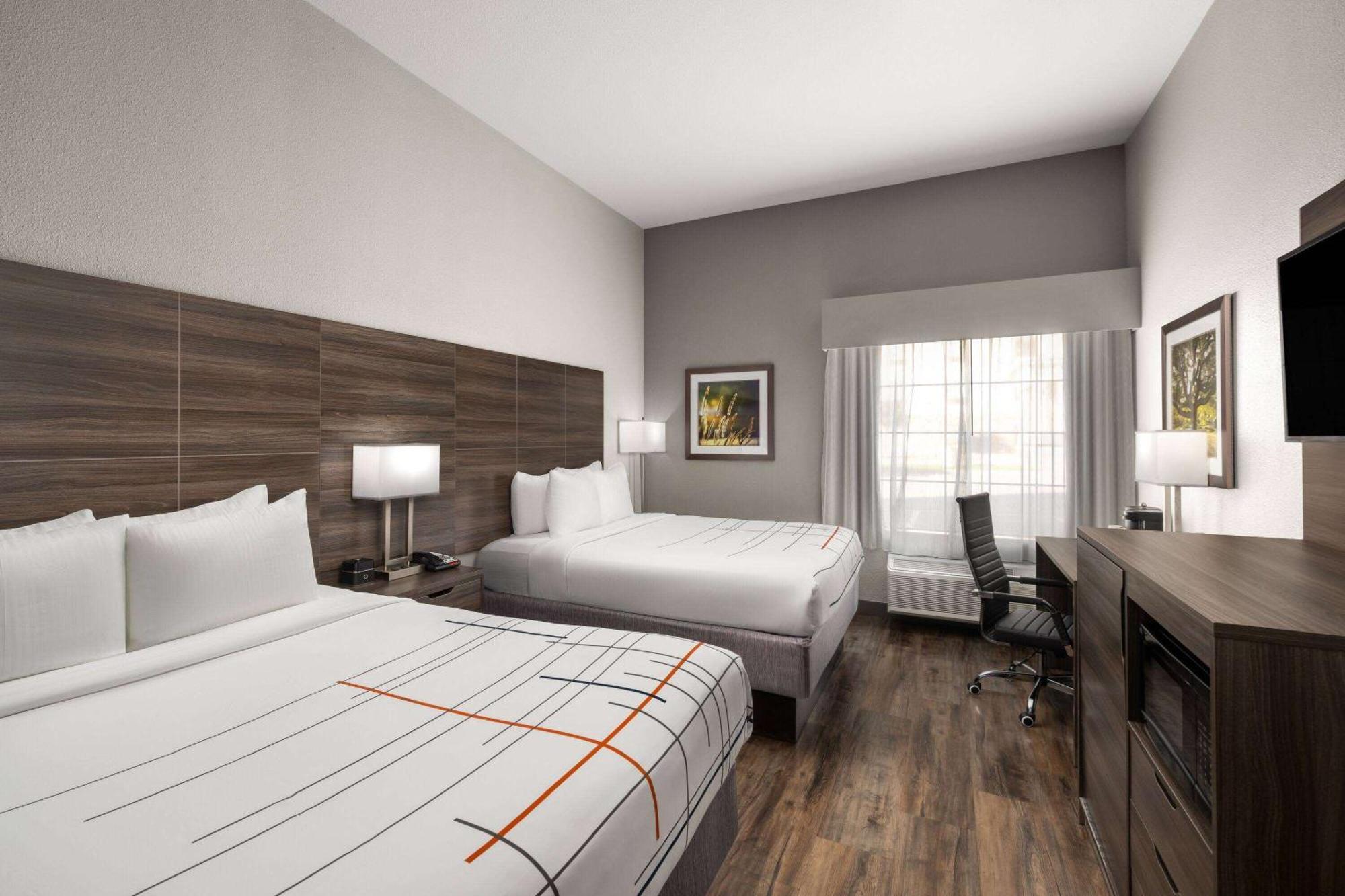 La Quinta By Wyndham Denton - University Drive Экстерьер фото